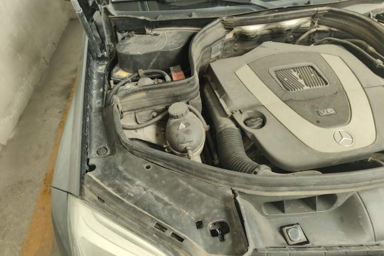Used Mercedes-Benz GLK-Class 2013 GLK 300 4MATIC Dynamic Edition Engine Bay Right