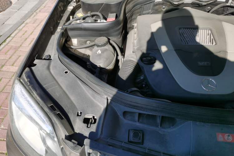 Used Mercedes-Benz GLK-Class 2013 GLK 300 4MATIC Dynamic Edition Engine Bay Right
