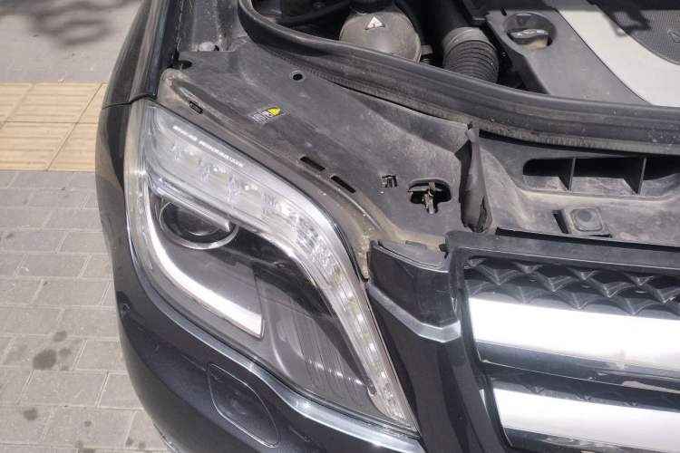 Used Mercedes-Benz GLK-Class 2013 Facelift GLK 300 4MATIC Luxury Edition Engine Bay Right