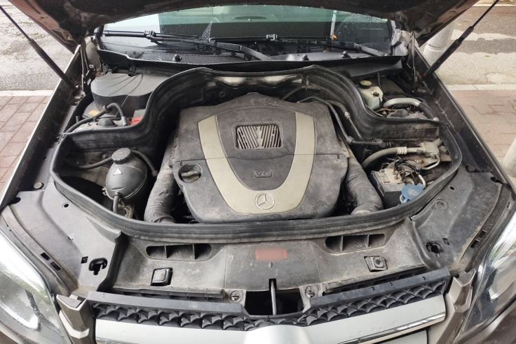 Used Mercedes-Benz GLK-Class 2013 GLK 300 4MATIC Dynamic Sunroof Model Engine Bay