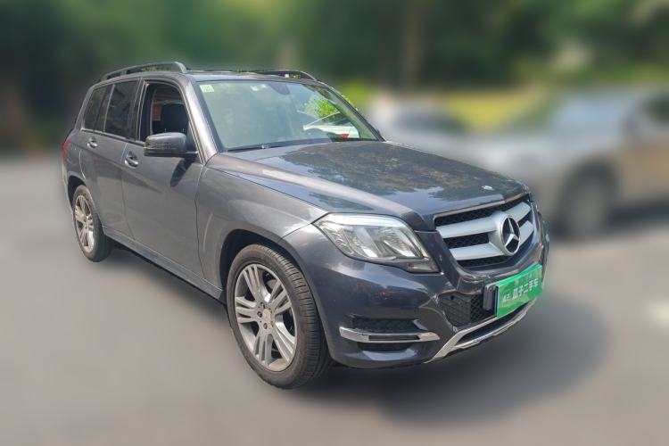 Used Mercedes-Benz GLK-Class 2013 GLK 300 4MATIC Dynamic Edition Front Right 45 Deg