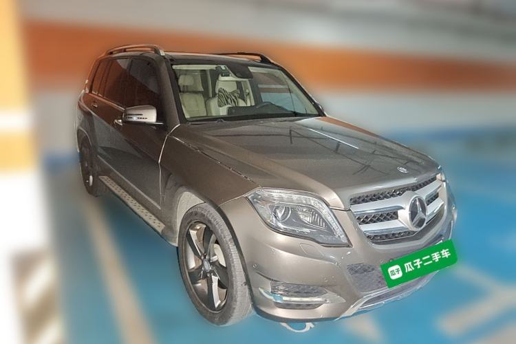 Used Mercedes-Benz GLK-Class 2013 Facelift GLK 300 4MATIC Fashion Edition Front Right 45 Deg