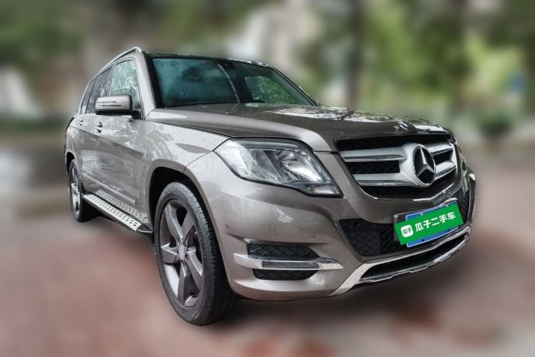Used Mercedes-Benz GLK-Class 2013 GLK 300 4MATIC Dynamic Sunroof Model Front Right 45 Deg