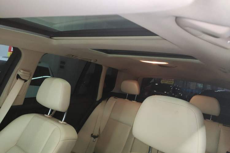 Used Mercedes-Benz GLK-Class 2013 GLK 300 4MATIC Dynamic Sunroof Model Headliner