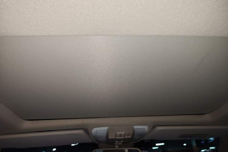 Used Mercedes-Benz GLK-Class 2013 Facelift GLK 300 4MATIC Fashion Edition Headliner