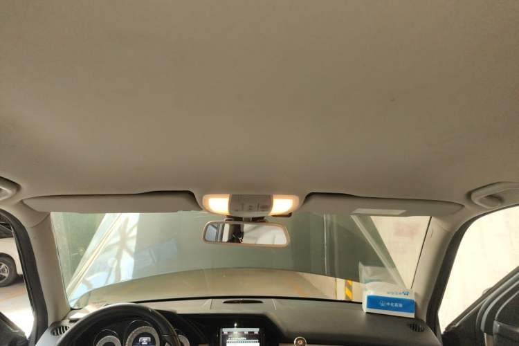 Used Mercedes-Benz GLK-Class 2013 GLK 300 4MATIC Dynamic Edition Headliner