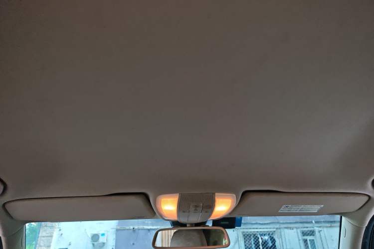 Used Mercedes-Benz GLK-Class 2013 GLK 300 4MATIC Dynamic Edition Headliner