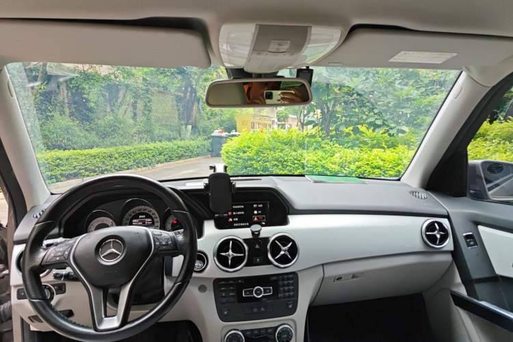 Used Mercedes-Benz GLK-Class 2013 GLK 300 4MATIC Dynamic Edition Headliner