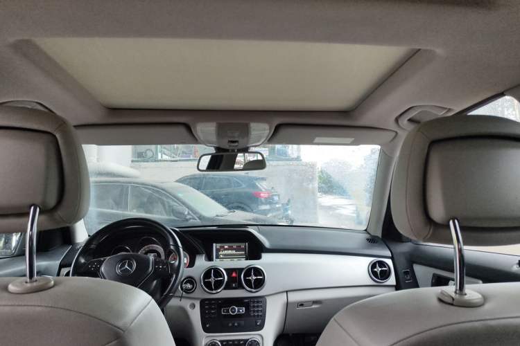 Used Mercedes-Benz GLK-Class 2013 GLK 300 4MATIC Dynamic Sunroof Model Headliner