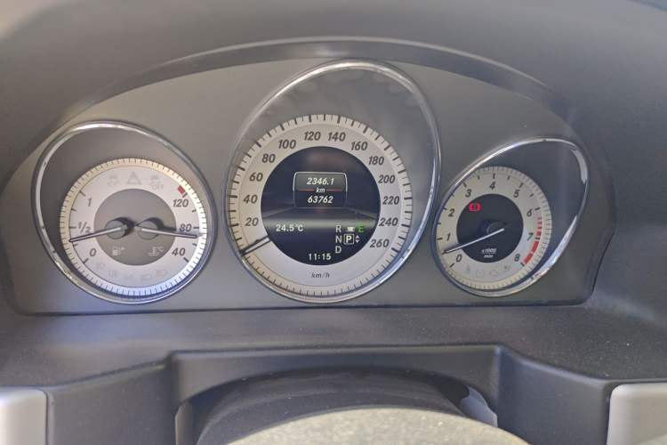 Used Mercedes-Benz GLK-Class 2013 GLK 300 4MATIC Fashion Model Instrument Cluster