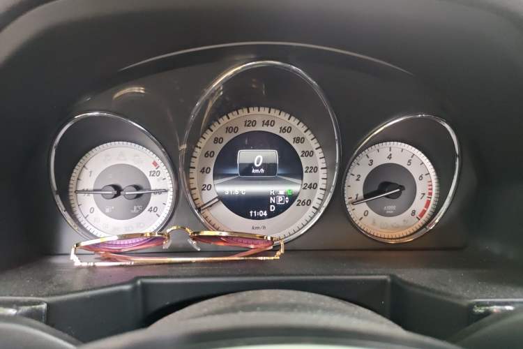 Used Mercedes-Benz GLK-Class 2013 GLK 300 4MATIC Dynamic Edition Instrument Cluster