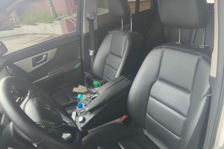 Used Mercedes-Benz GLK-Class 2013 GLK 300 4MATIC Dynamic Edition Left Front Seat