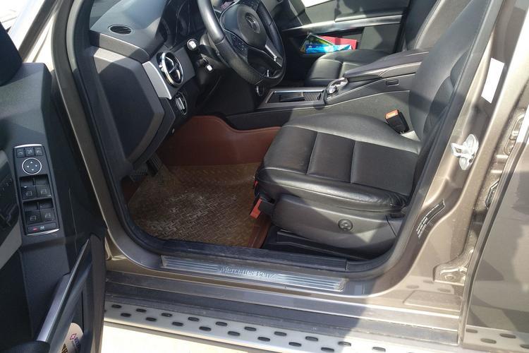 Used Mercedes-Benz GLK-Class 2013 GLK 300 4MATIC Dynamic Edition Left Front Seat