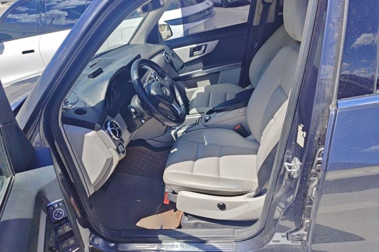 Used Mercedes-Benz GLK-Class 2013 GLK 300 4MATIC Fashion Model Left Front Seat