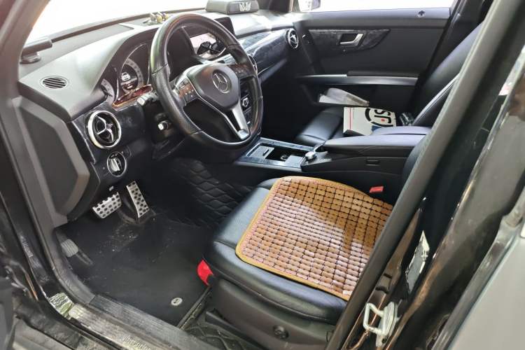 Used Mercedes-Benz GLK-Class 2013 GLK 300 4MATIC Dynamic Edition Left Front Seat