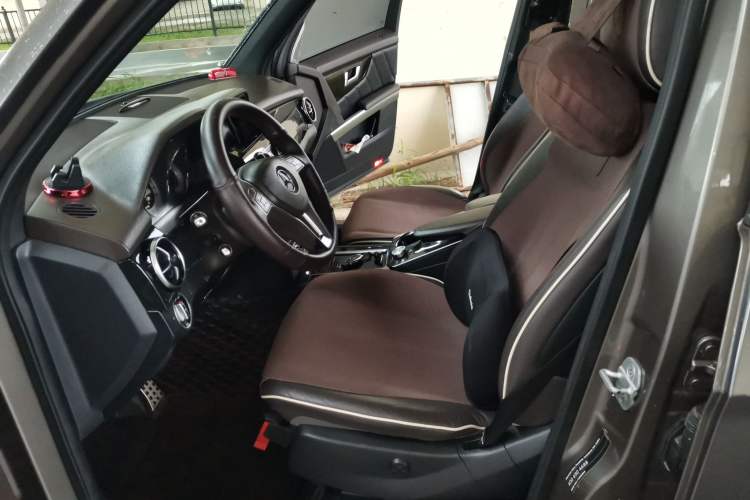 Used Mercedes-Benz GLK-Class 2013 GLK 300 4MATIC Luxury Model Left Front Seat
