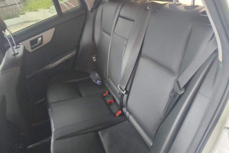 Used Mercedes-Benz GLK-Class 2013 GLK 300 4MATIC Dynamic Edition Left Rear Seat
