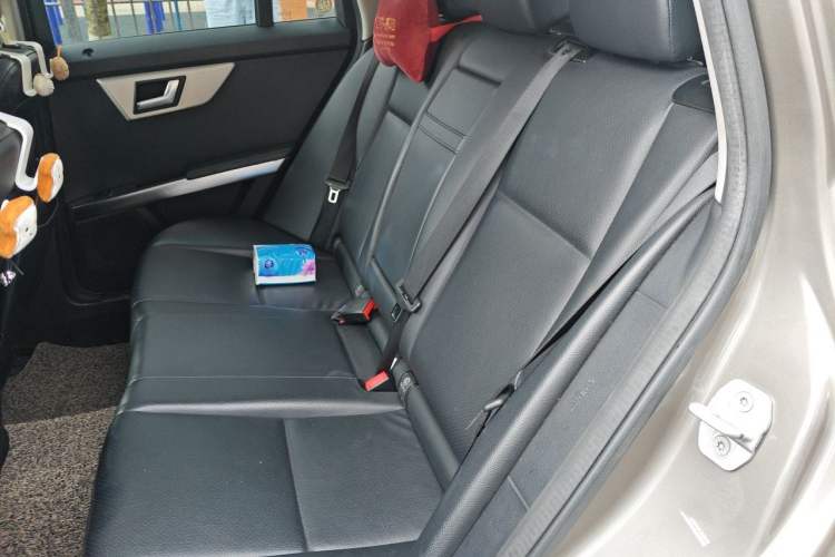 Used Mercedes-Benz GLK-Class 2013 GLK 300 4MATIC Dynamic Sunroof Model Left Rear Seat