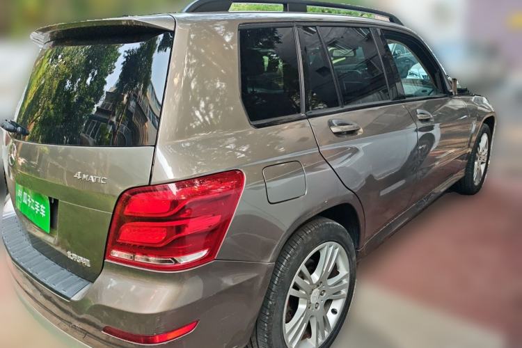 Used Mercedes-Benz GLK-Class 2013 GLK 300 4MATIC Dynamic Edition Rear Right 45 Deg