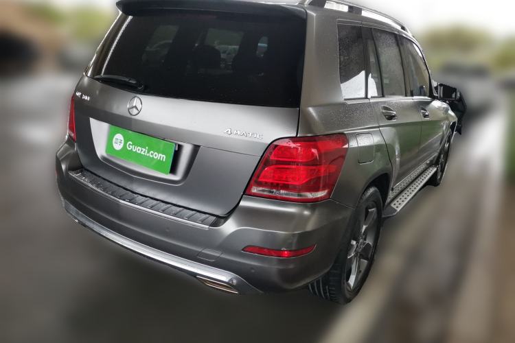 Used Mercedes-Benz GLK-Class 2013 GLK 300 4MATIC Luxury Model Rear Right 45 Deg