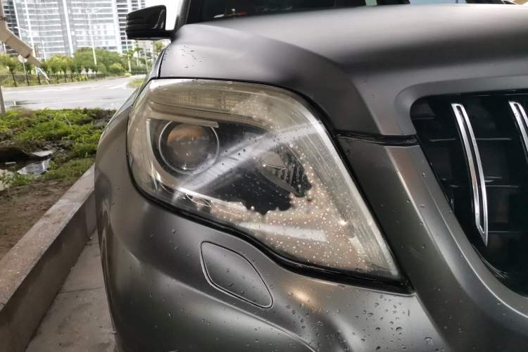 Used Mercedes-Benz GLK-Class 2013 GLK 300 4MATIC Luxury Model Right Front Headlight