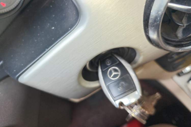 Used Mercedes-Benz GLK-Class 2013 GLK 300 4MATIC Dynamic Edition Vehicle Key