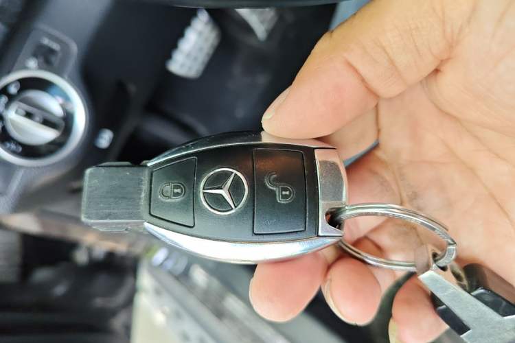 Used Mercedes-Benz GLK-Class 2013 GLK 300 4MATIC Dynamic Edition Vehicle Key