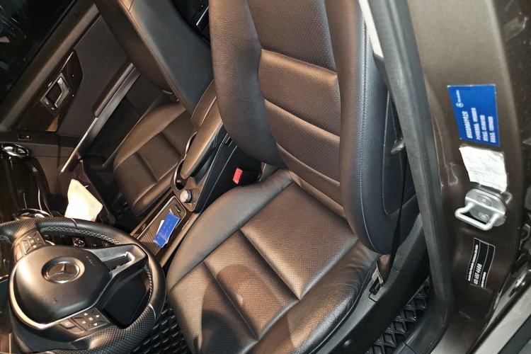 Used Mercedes-Benz GLK-Class 2013 GLK 300 4MATIC Dynamic Edition Left Front Seat