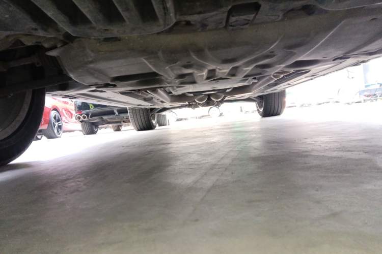 Used Mercedes-Benz GLK-Class 2013 GLK 300 4MATIC Dynamic Sunroof Model Chassis Rear
