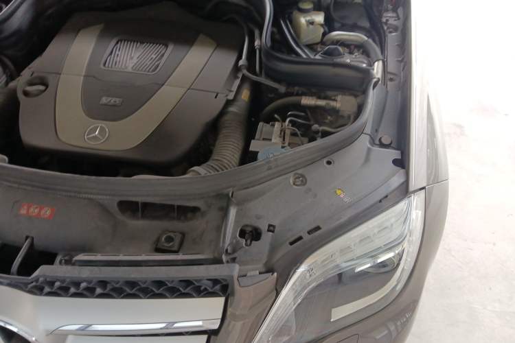 Used Mercedes-Benz GLK-Class 2013 GLK 300 4MATIC Dynamic Sunroof Model Engine Bay Left