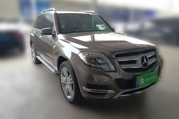 Used Mercedes-Benz GLK-Class 2013 GLK 300 4MATIC Dynamic Sunroof Model Front Right 45 Deg