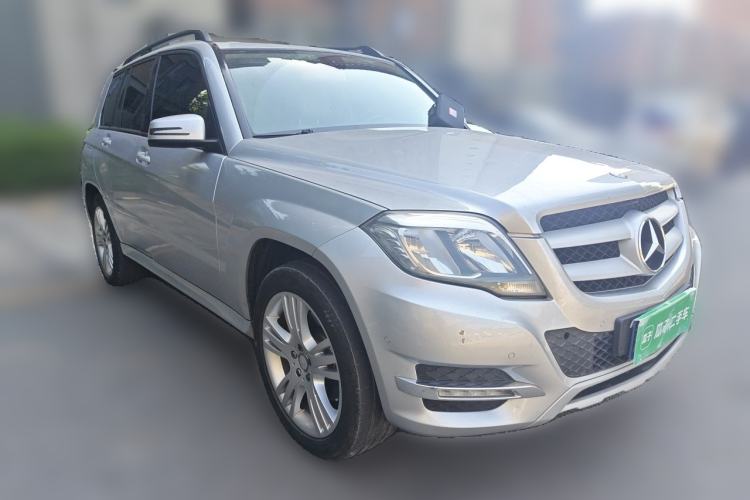 Used Mercedes-Benz GLK-Class 2013 GLK 300 4MATIC Dynamic Edition Front Right 45 Deg