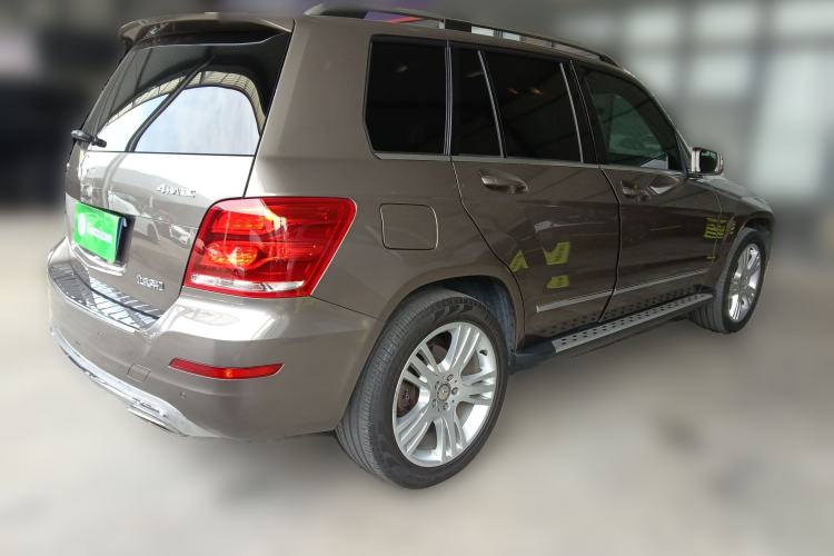 Used Mercedes-Benz GLK-Class 2013 GLK 300 4MATIC Dynamic Sunroof Model Rear Right 45 Deg