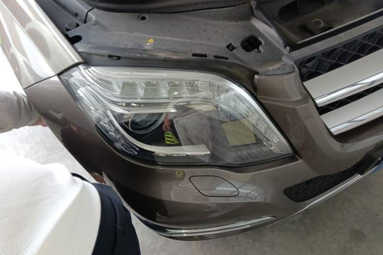 Used Mercedes-Benz GLK-Class 2013 GLK 300 4MATIC Dynamic Sunroof Model Right Front Headlight