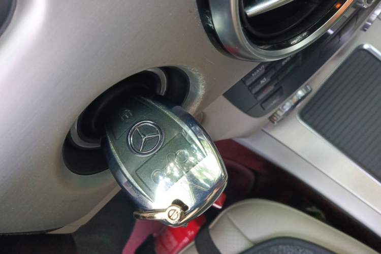 Used Mercedes-Benz GLK-Class 2013 Facelift GLK 300 4MATIC Fashion Edition Vehicle Key