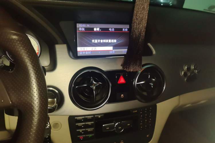 Used Mercedes-Benz GLK-Class 2013 GLK 300 4MATIC Fashion Model Audio And AC Panel