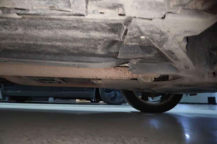 Used Mercedes-Benz GLK-Class 2013 GLK 300 4MATIC Dynamic Sunroof Model Chassis Front Right