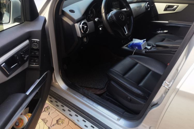 Used Mercedes-Benz GLK-Class 2013 GLK 300 4MATIC Dynamic Sunroof Model Driver Seat