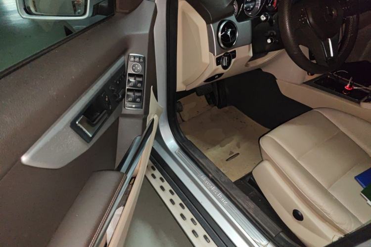Used Mercedes-Benz GLK-Class 2013 GLK 300 4MATIC Dynamic Sunroof Model Driver Seat
