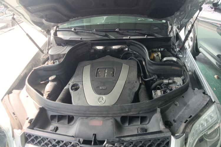 Used Mercedes-Benz GLK-Class 2013 GLK 300 4MATIC Dynamic Sunroof Model Engine Bay