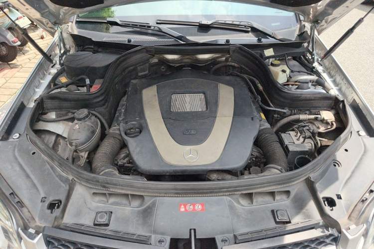 Used Mercedes-Benz GLK-Class 2013 GLK 300 4MATIC Dynamic Edition Engine Bay