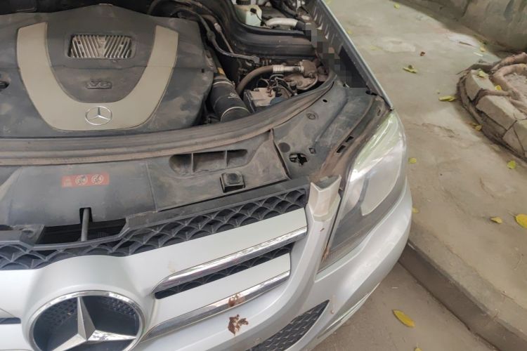Used Mercedes-Benz GLK-Class 2013 GLK 300 4MATIC Dynamic Sunroof Model Engine Bay Left