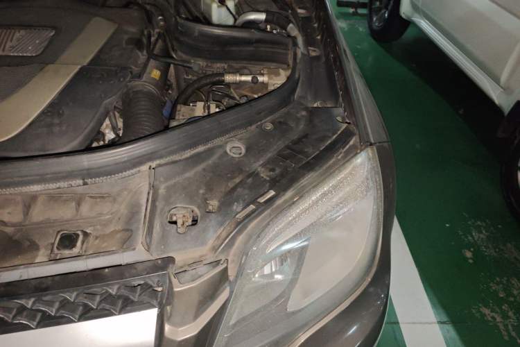 Used Mercedes-Benz GLK-Class 2013 GLK 300 4MATIC Dynamic Edition Engine Bay Left