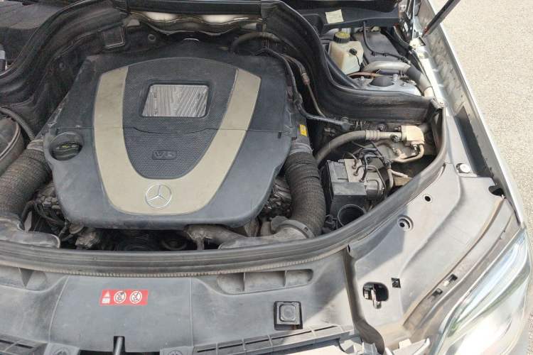 Used Mercedes-Benz GLK-Class 2013 GLK 300 4MATIC Dynamic Edition Engine Bay Left