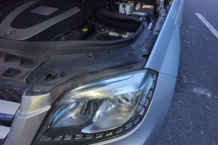 Used Mercedes-Benz GLK-Class 2013 GLK 300 4MATIC Dynamic Sunroof Model Engine Bay Left