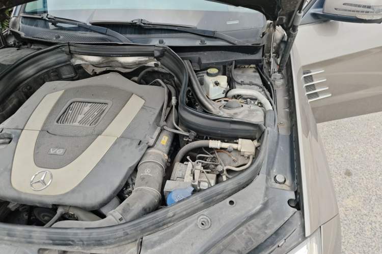 Used Mercedes-Benz GLK-Class 2013 GLK 300 4MATIC Dynamic Edition Engine Bay Left