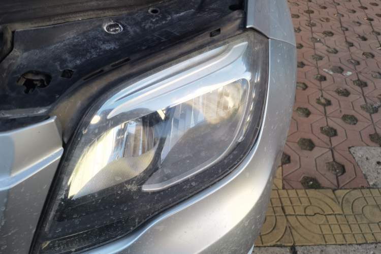 Used Mercedes-Benz GLK-Class 2013 GLK 300 4MATIC Dynamic Sunroof Model Engine Bay Left