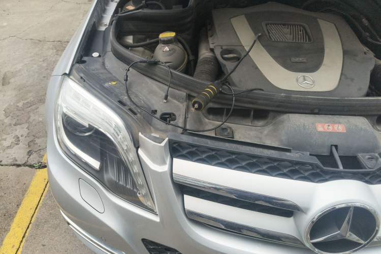 Used Mercedes-Benz GLK-Class 2013 GLK 300 4MATIC Fashion Model Engine Bay Right