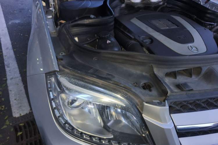 Used Mercedes-Benz GLK-Class 2013 GLK 300 4MATIC Dynamic Sunroof Model Engine Bay Right