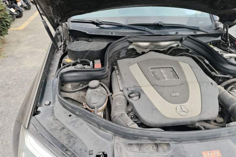 Used Mercedes-Benz GLK-Class 2013 GLK 300 4MATIC Dynamic Edition Engine Bay Right